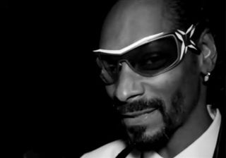 Snoop_Dogg-Parasite-450x315